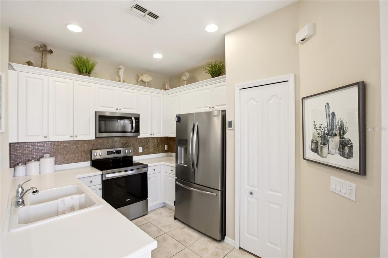 RIVER SOUND REV POR - Residential