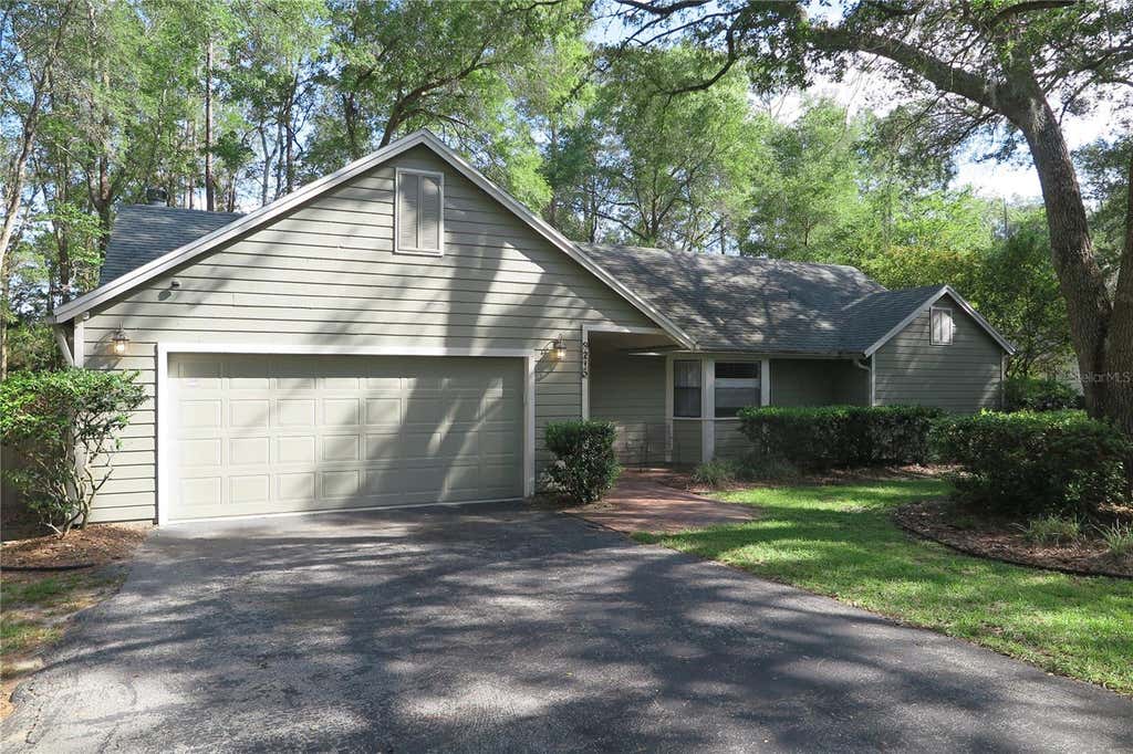 Photo of 8215 SW 47th Road, Gainesville, FL 32608 (MLS # GC541124)
