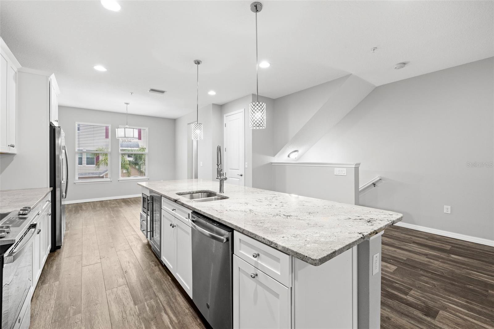 CALLISTA CAY - Residential Lease