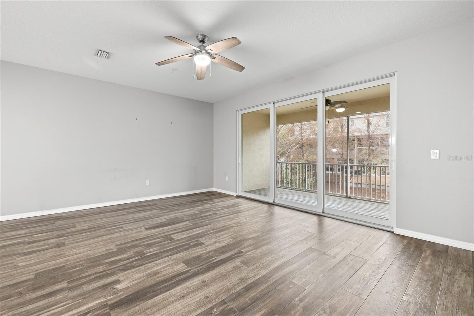 CALLISTA CAY - Residential Lease