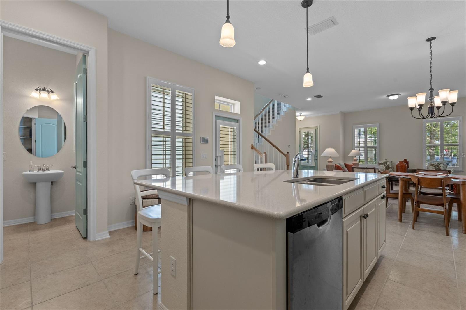 1511 RESOLUTE STREET