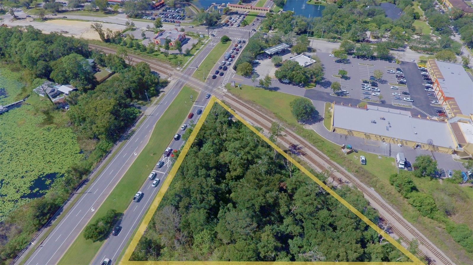 2300 W LAKE MARY