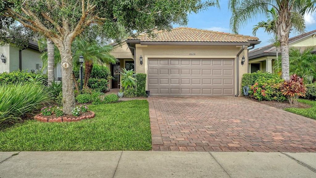 Photo of 16626 Blackwater Terrace, Bradenton, FL 34202 (MLS # A4704659)