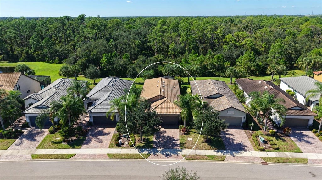 Photo of 16626 Blackwater Terrace, Bradenton, FL 34202 (MLS # A4704659)