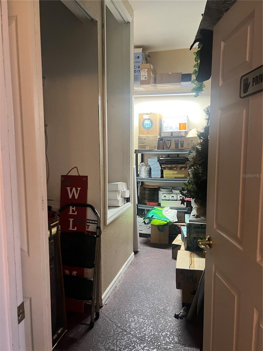 PUNTA GORDA - Commercial Sale