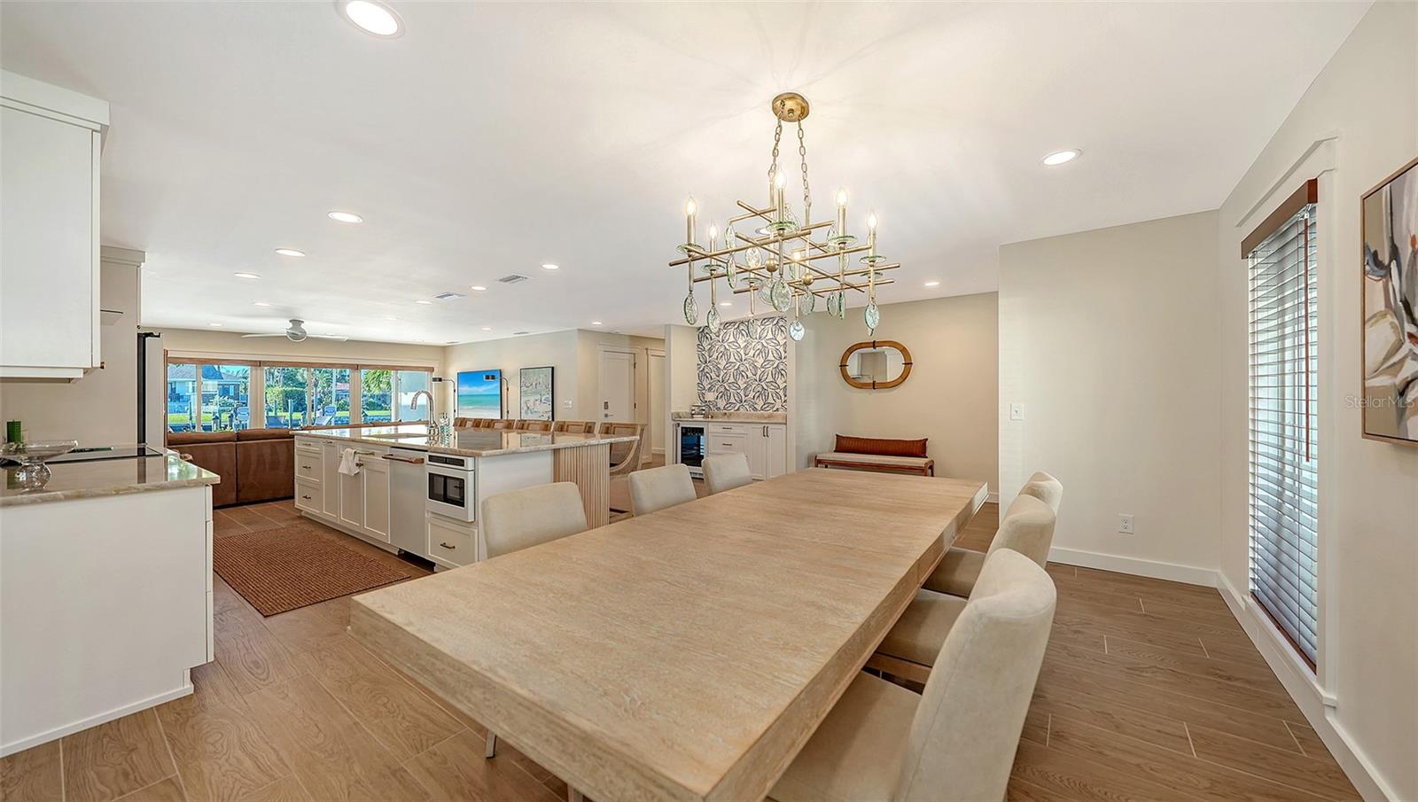 EMERALD HARBOR - Residential Lease