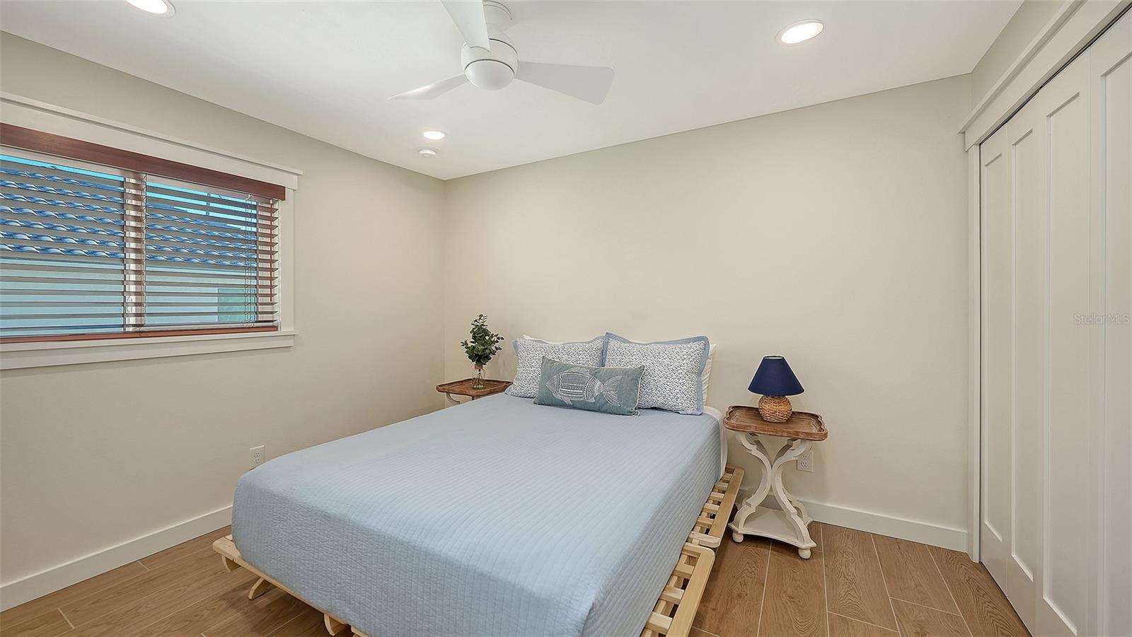 EMERALD HARBOR - Residential Lease