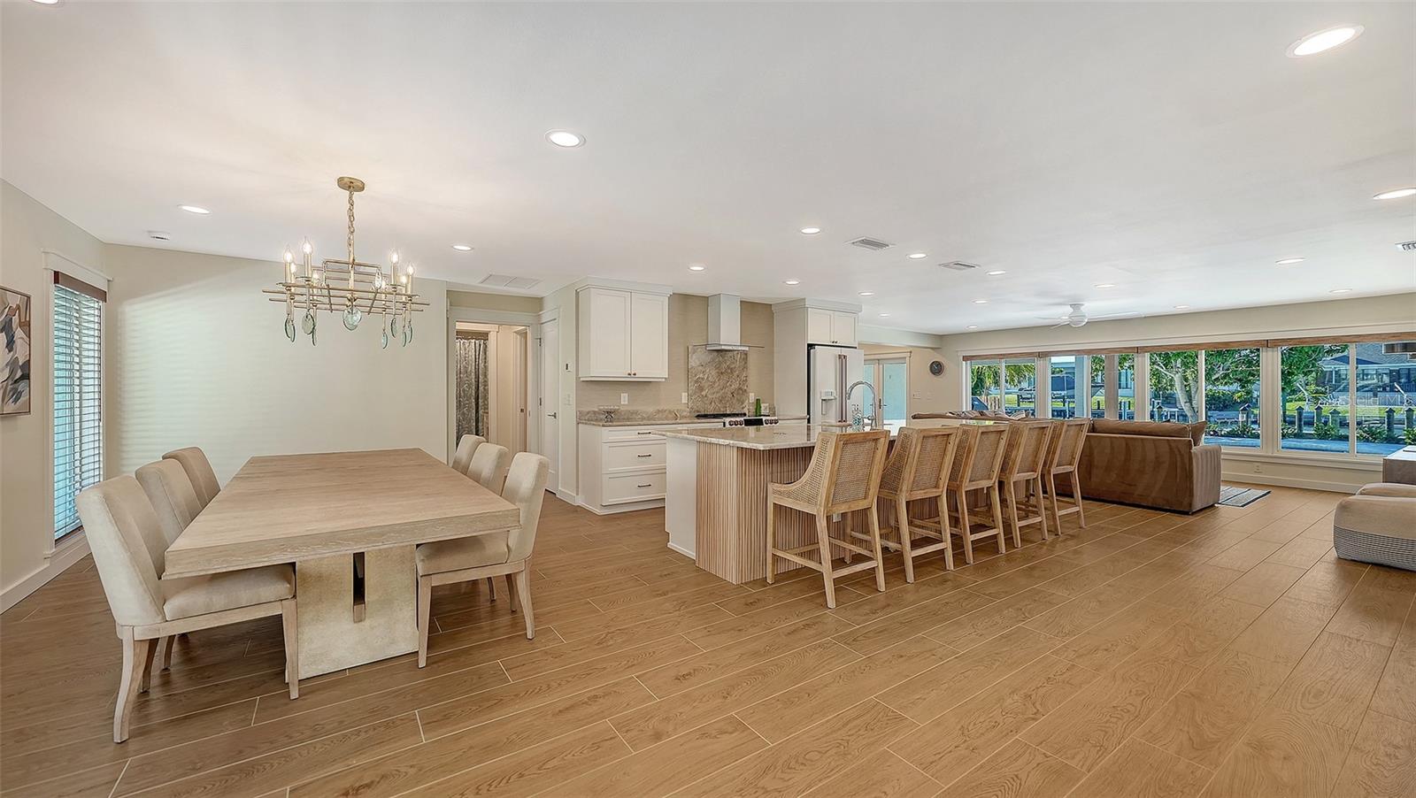 EMERALD HARBOR - Residential Lease