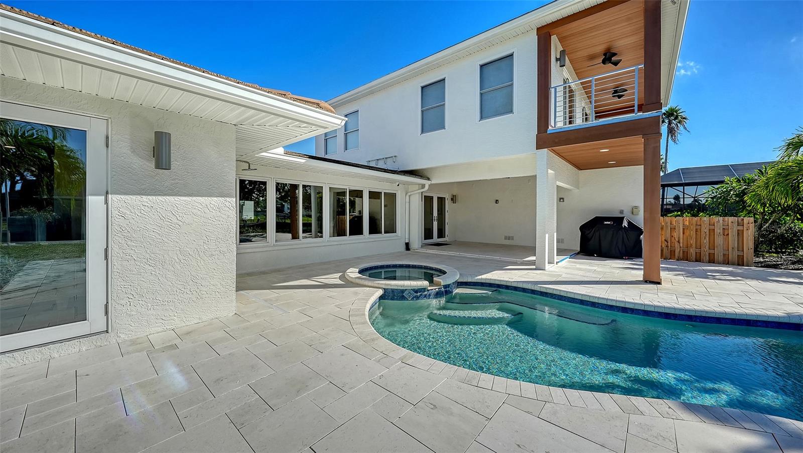 EMERALD HARBOR - Residential Lease