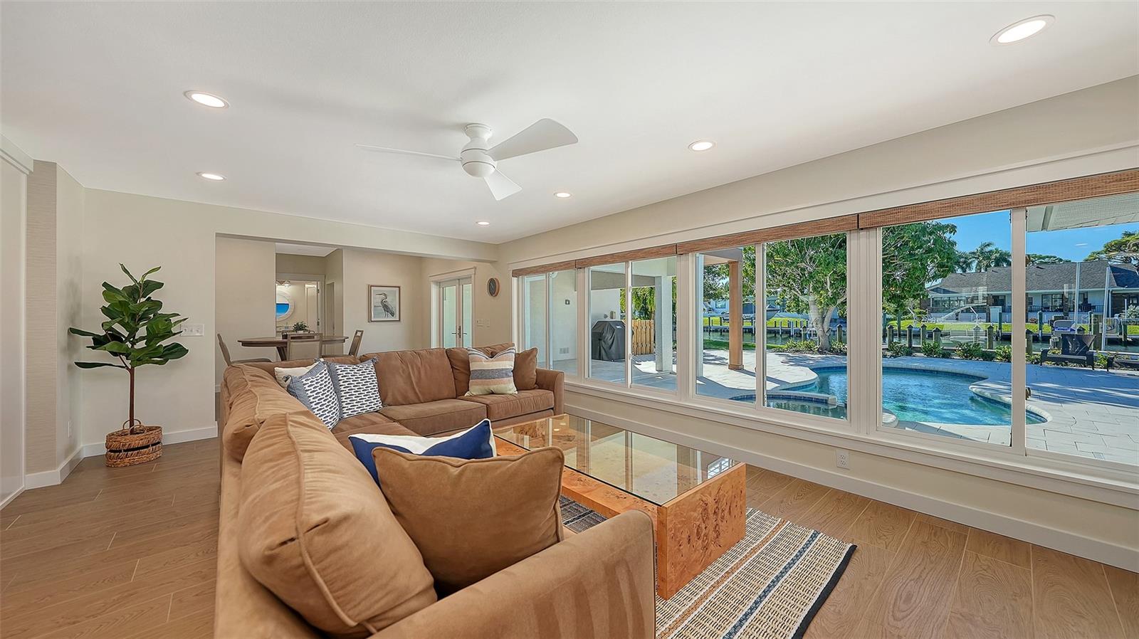 EMERALD HARBOR - Residential Lease