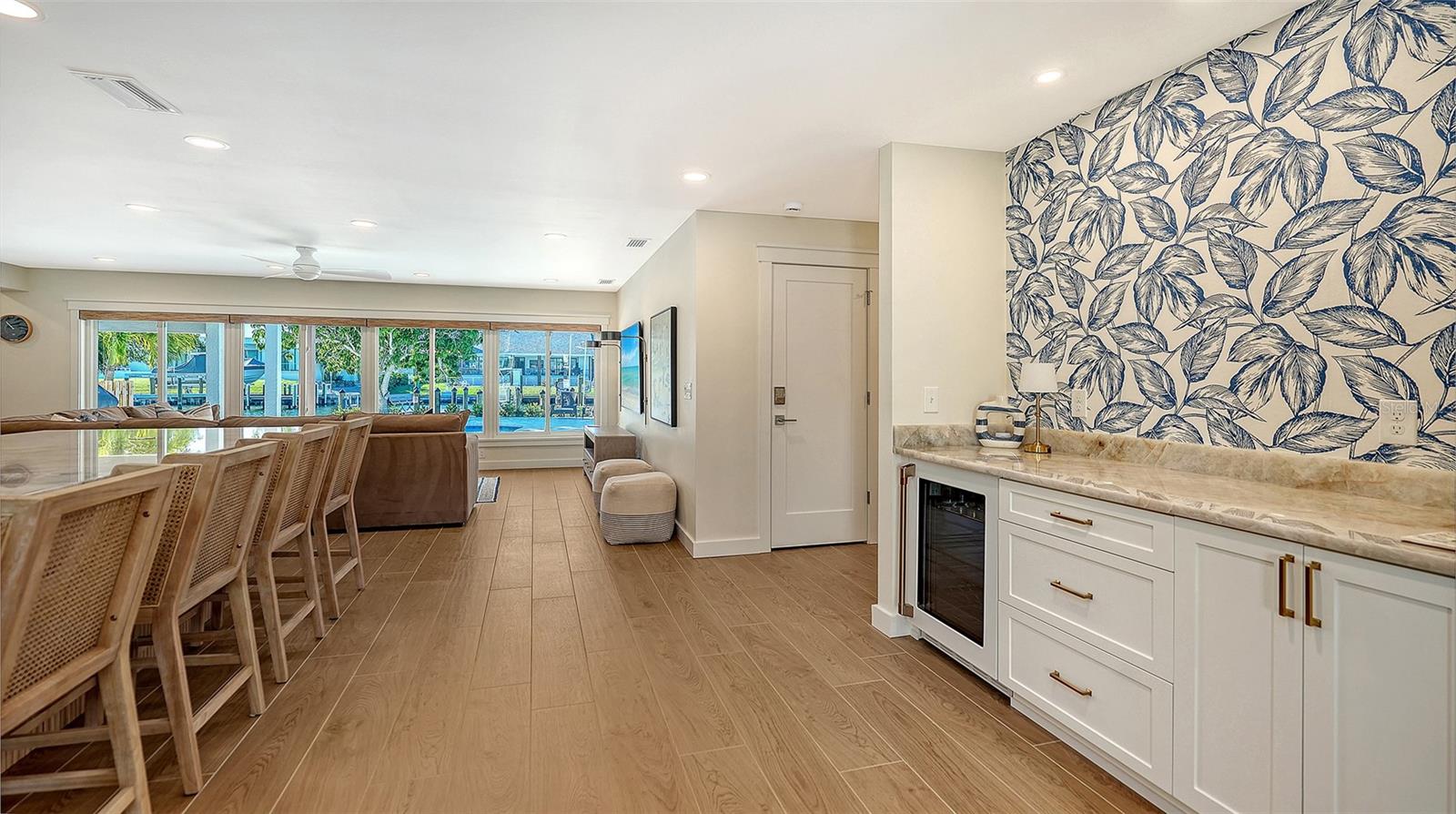 EMERALD HARBOR - Residential Lease