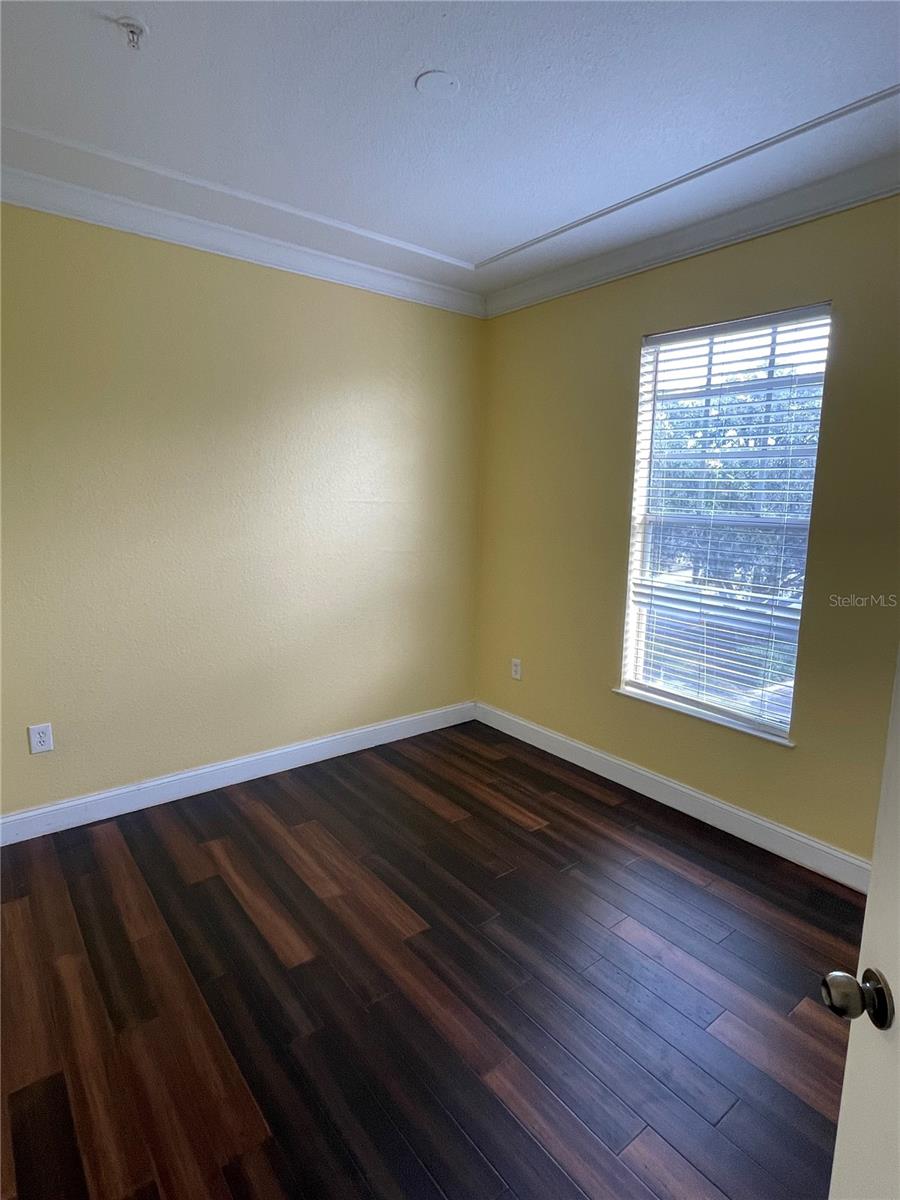 NOTTING HILL A CONDO - Residential