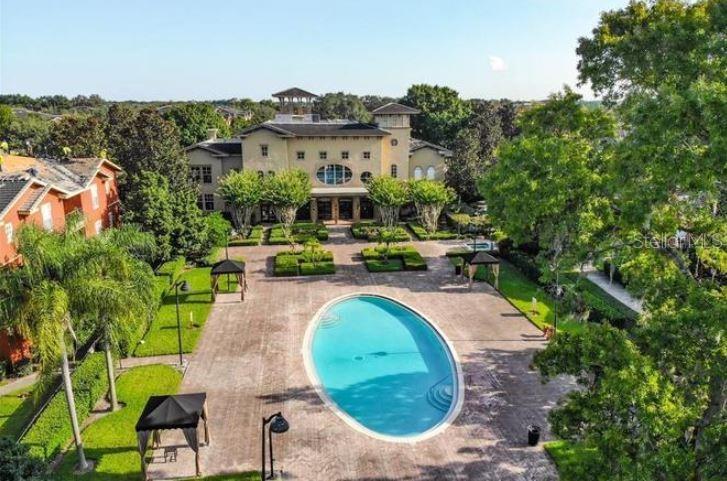 NOTTING HILL A CONDO - Residential