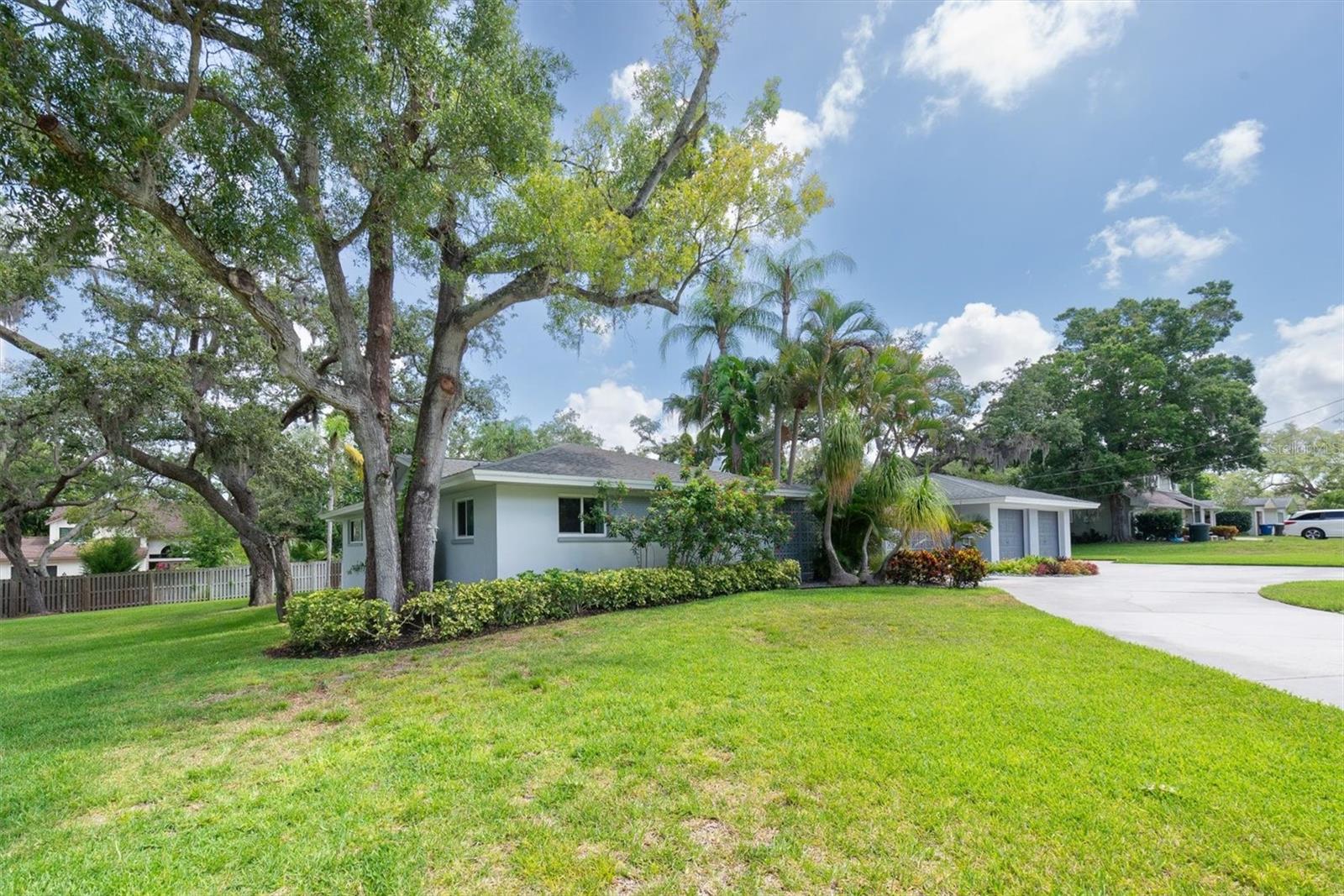 Welcome home to a rare opportunity in Fairway Estates. Beautifully upd – image 66