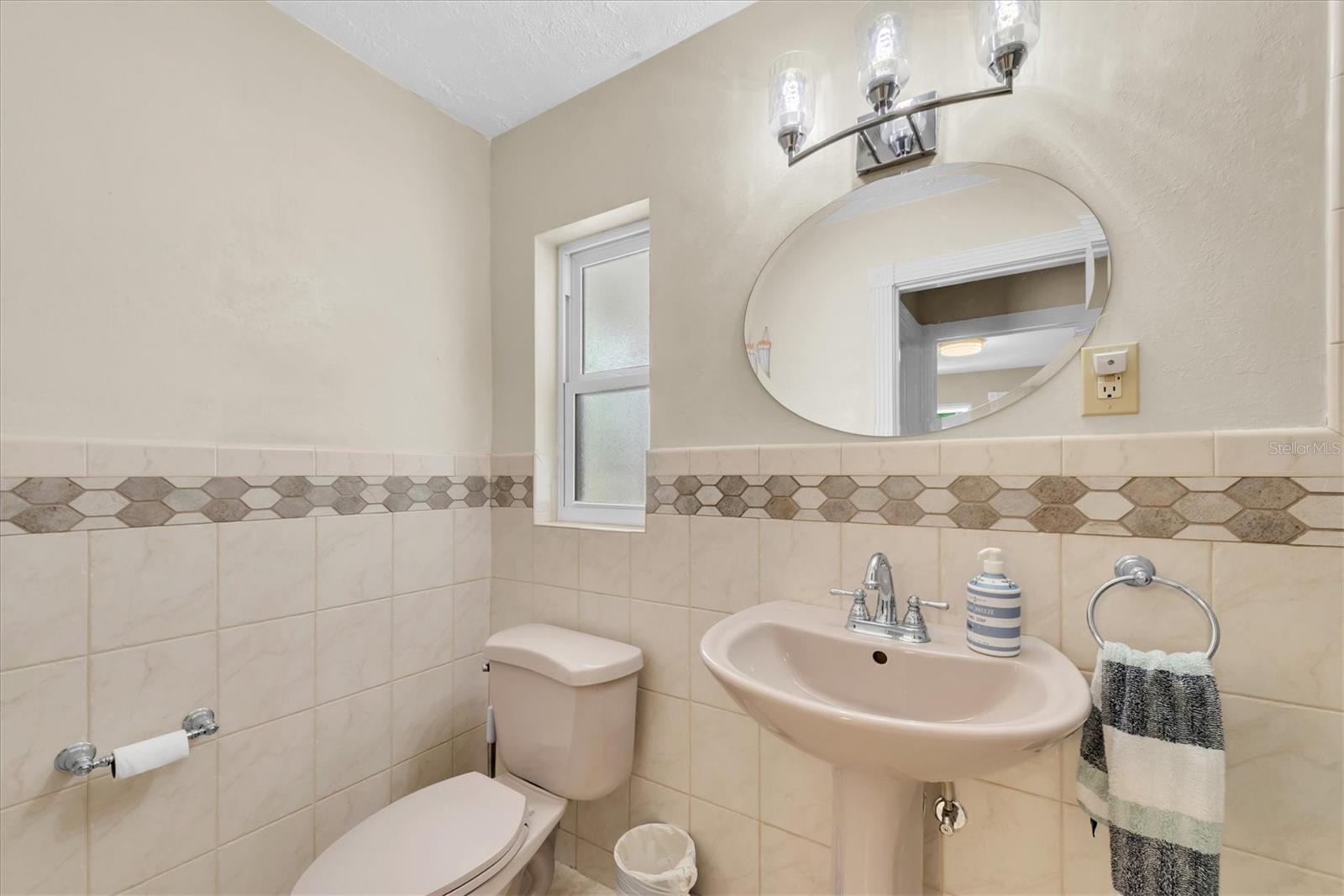 Welcome home to a rare opportunity in Fairway Estates. Beautifully upd – image 41