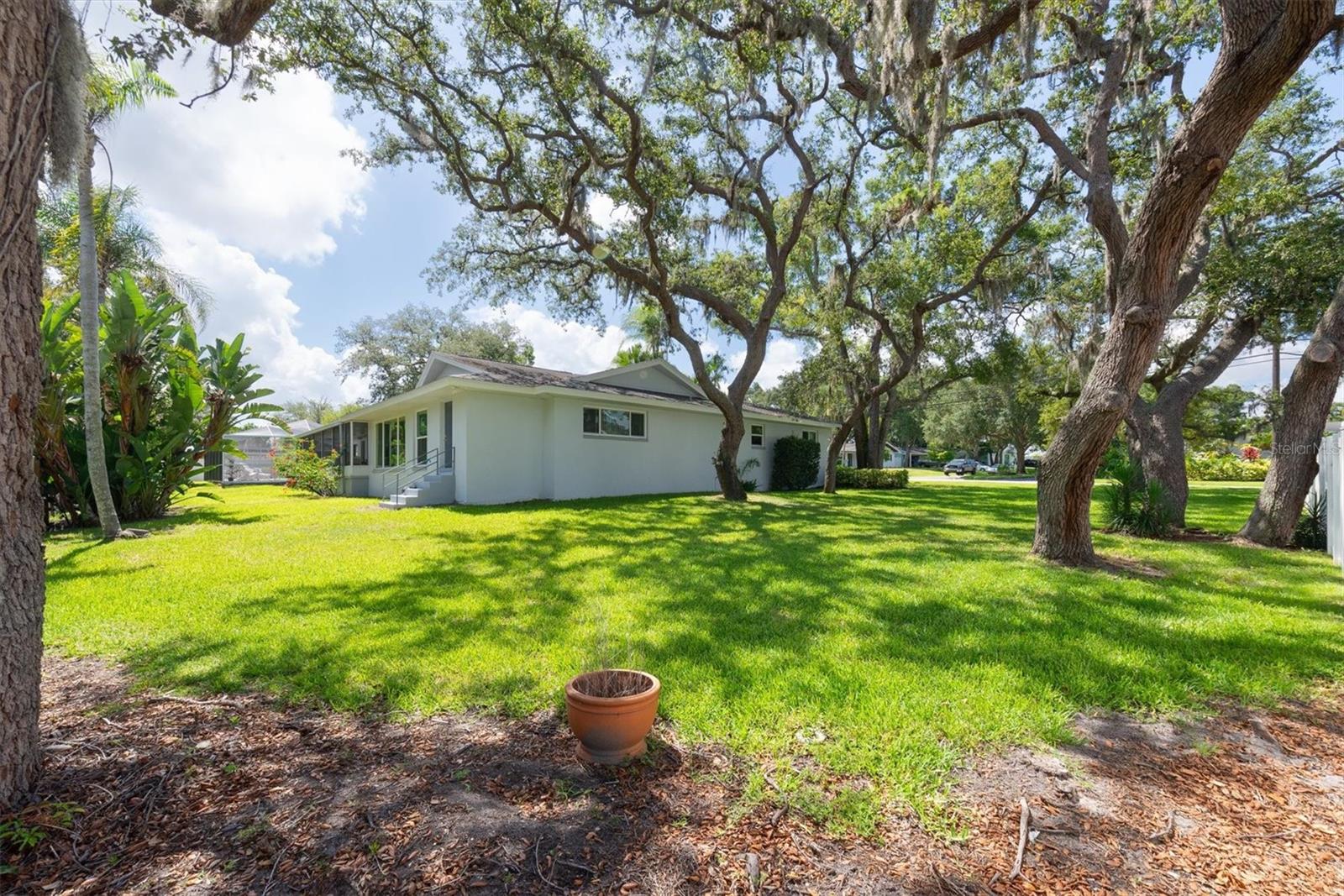Welcome home to a rare opportunity in Fairway Estates. Beautifully upd – image 56