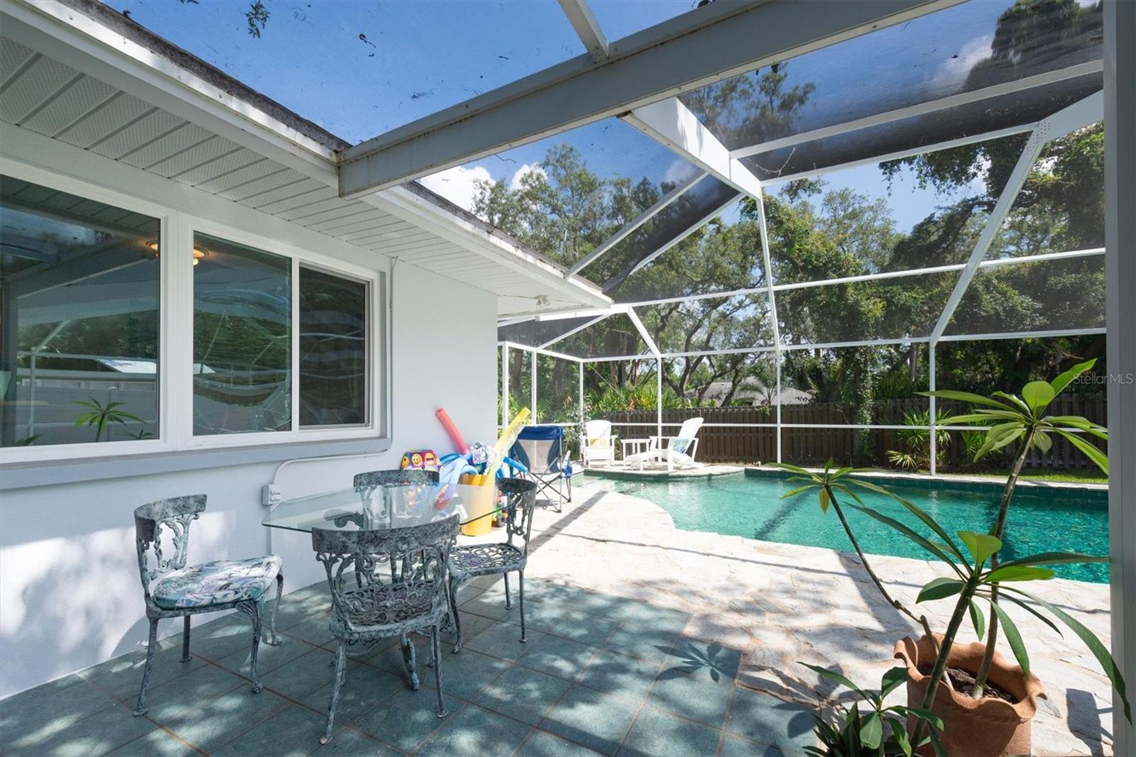 Welcome home to a rare opportunity in Fairway Estates. Beautifully upd – image 47