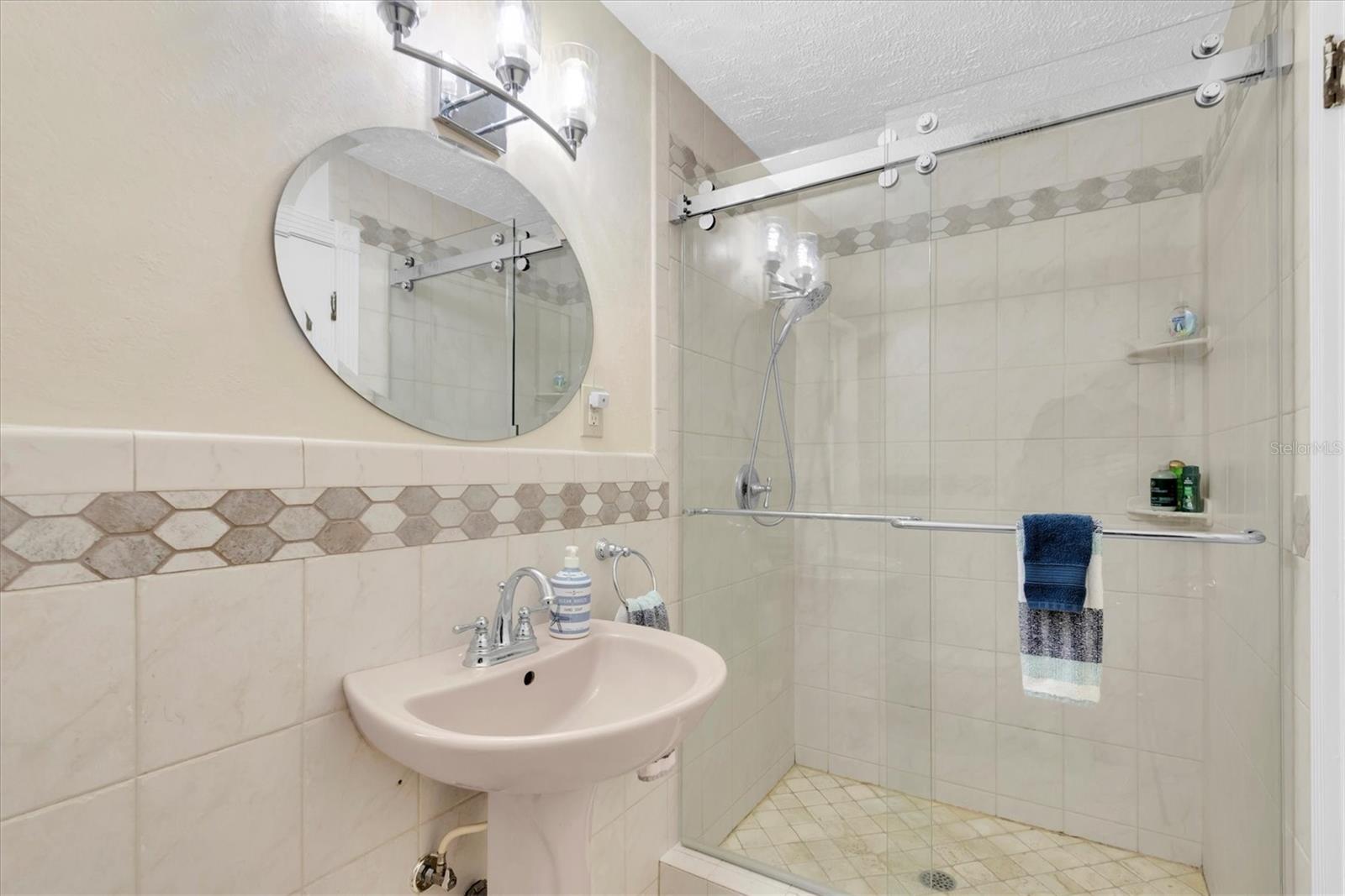 Welcome home to a rare opportunity in Fairway Estates. Beautifully upd – image 42
