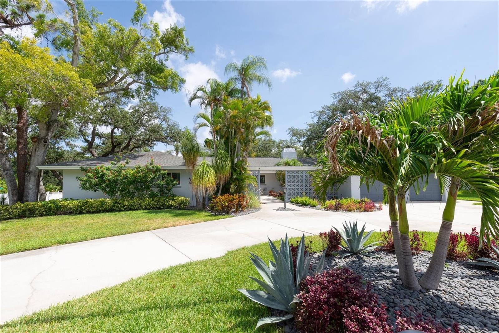 Welcome home to a rare opportunity in Fairway Estates. Beautifully upd – image 64