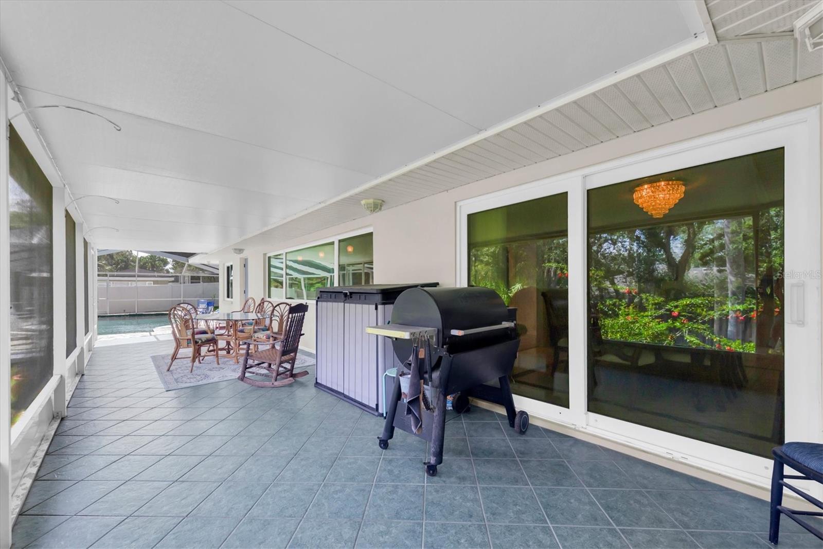Welcome home to a rare opportunity in Fairway Estates. Beautifully upd – image 43