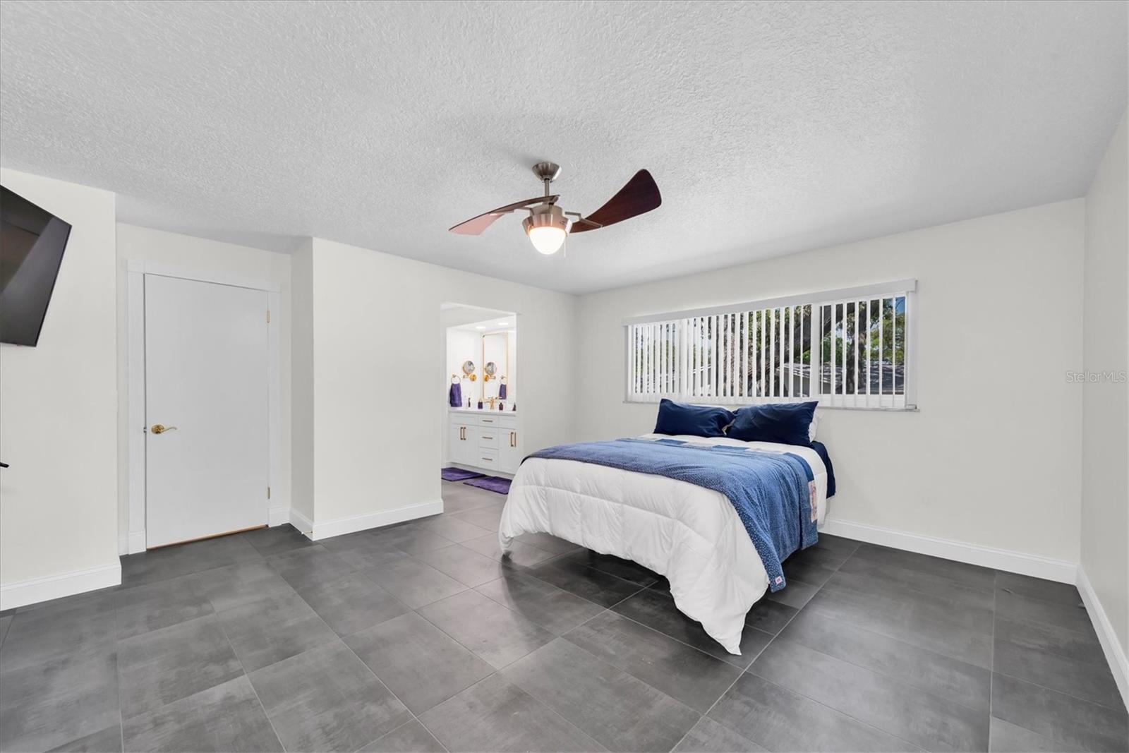 Welcome home to a rare opportunity in Fairway Estates. Beautifully upd – image 24
