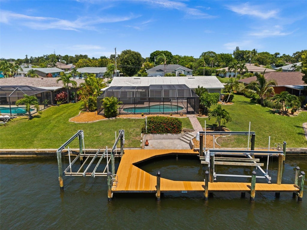 Photo of 4102 SE 1st Place, Cape Coral, FL 33904 (MLS # C7528892)