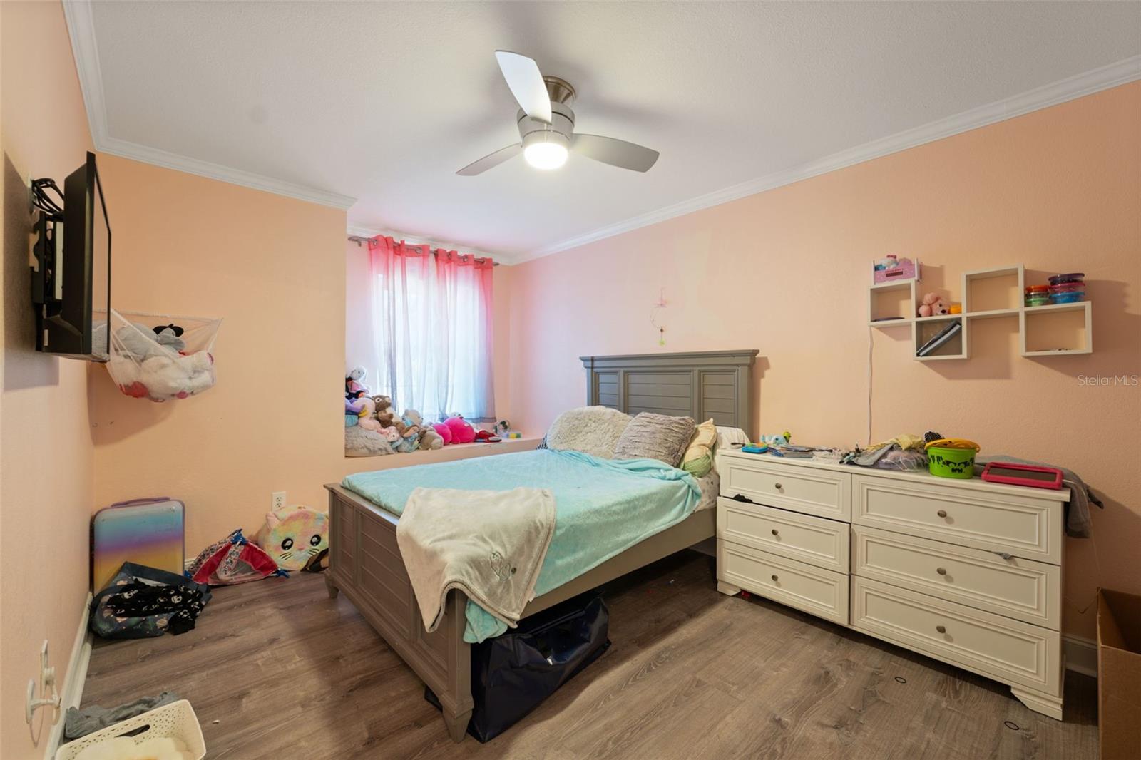 TWIN LAKE PHASE ONE - Residential