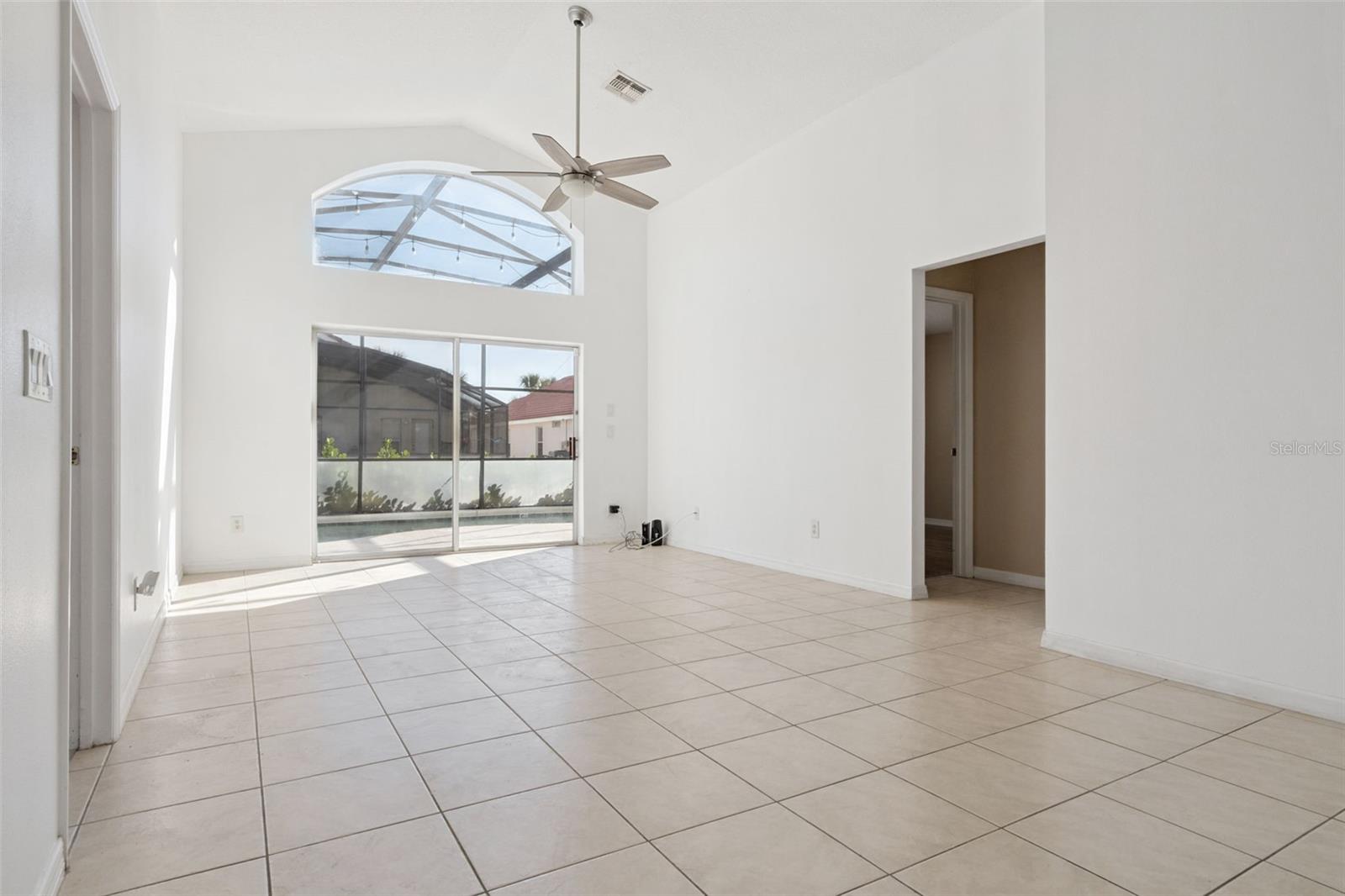 AVIANA PH 01 - Residential Lease