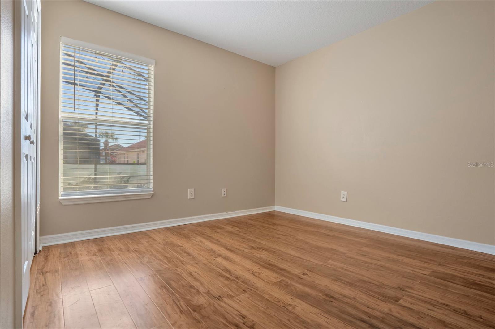 AVIANA PH 01 - Residential Lease