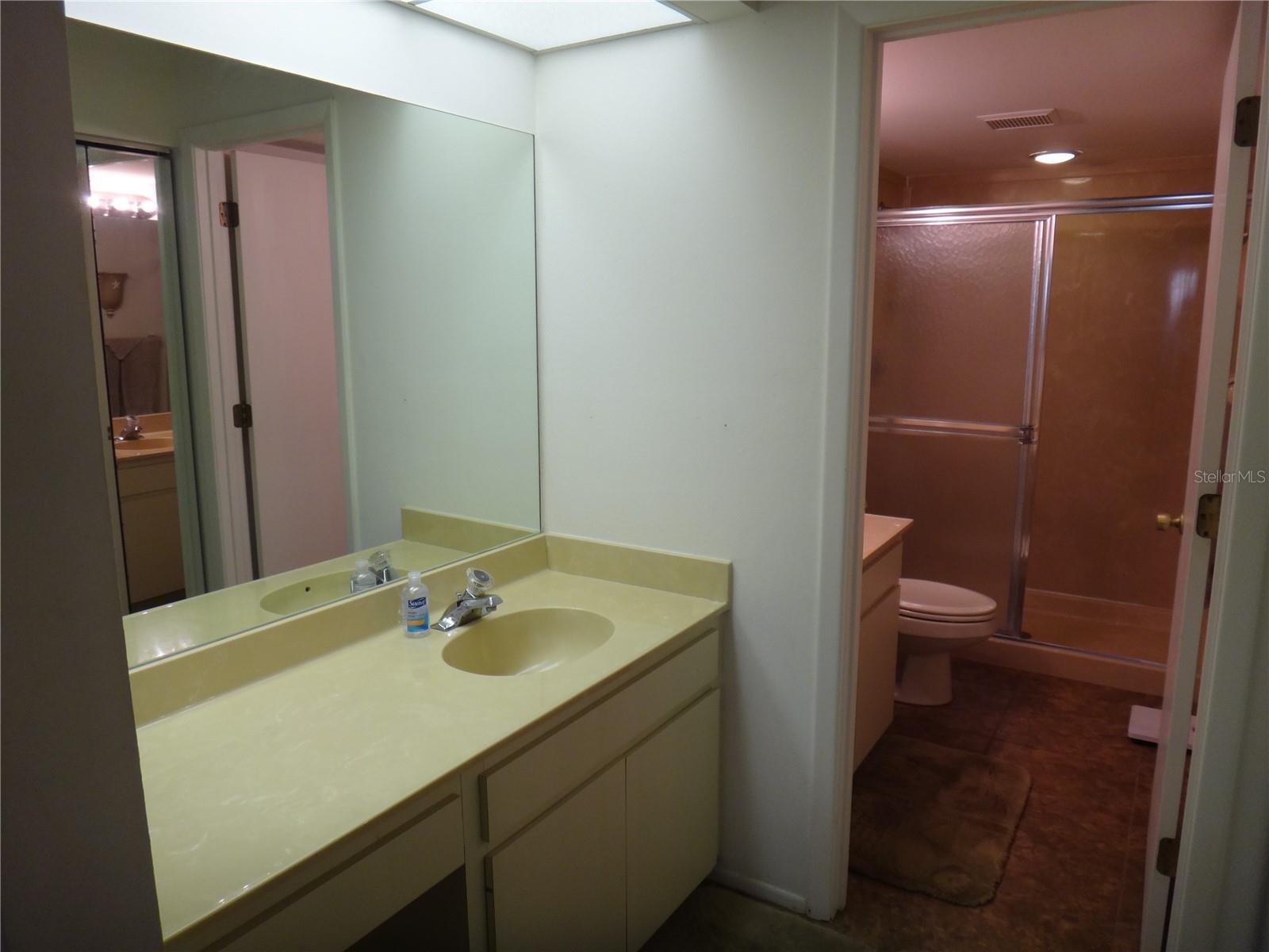 WOODLAND GROVE - Residential Lease