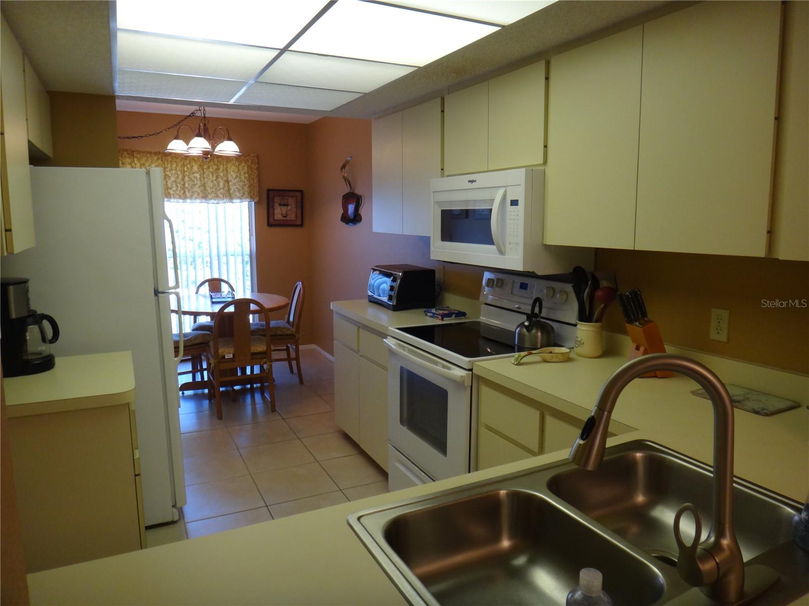 WOODLAND GROVE - Residential Lease