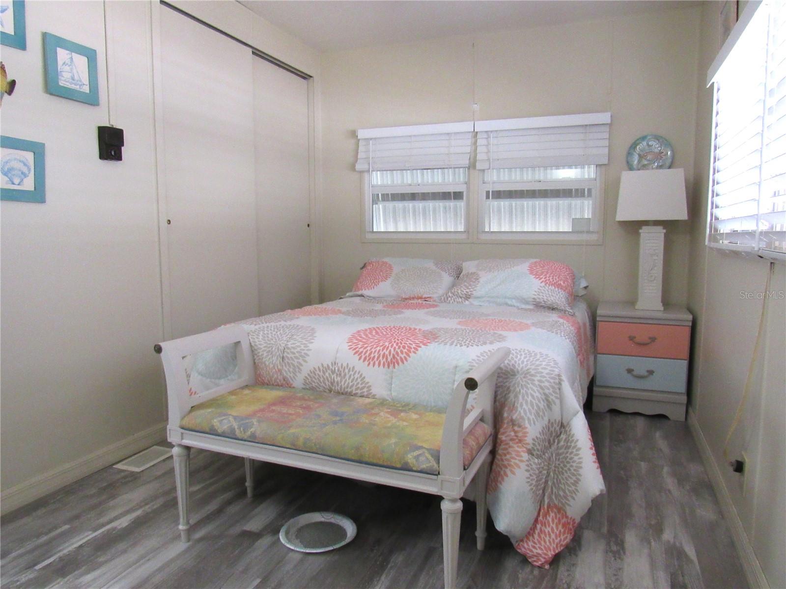 HOLIDAY PARK - Residential