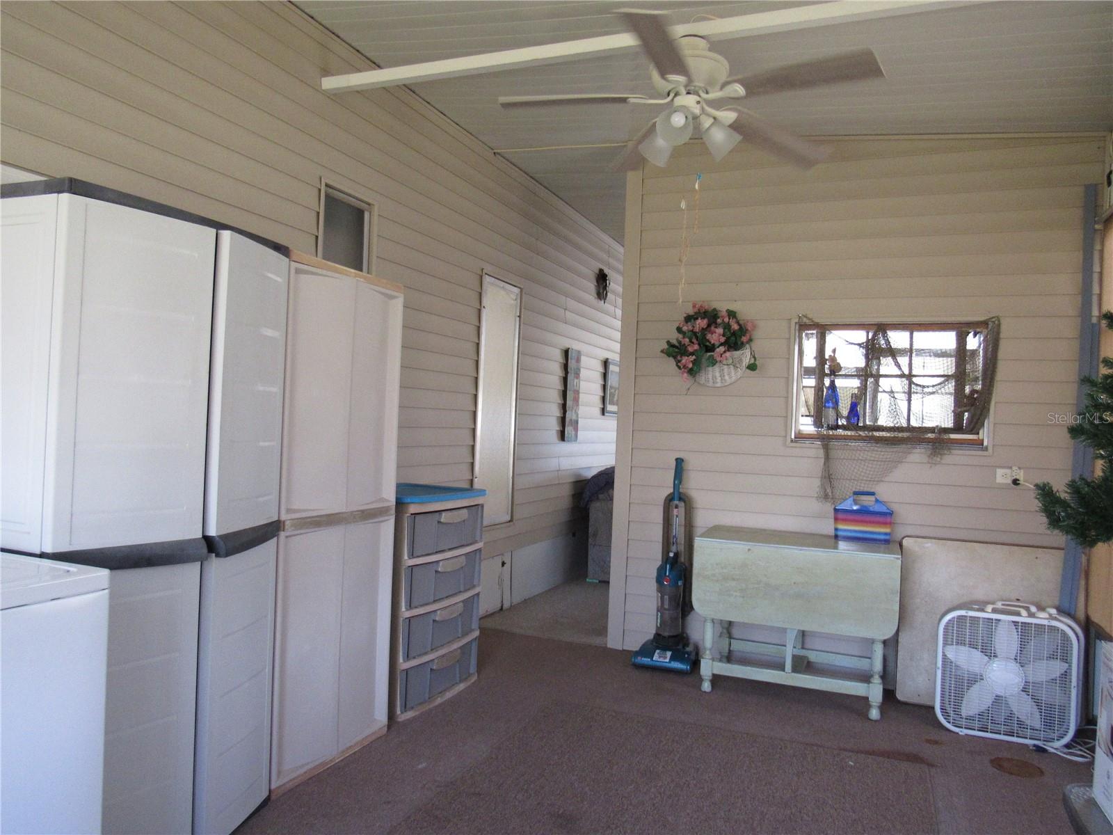 HOLIDAY PARK - Residential
