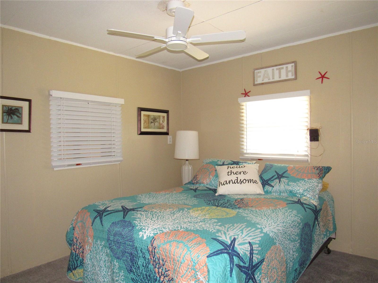HOLIDAY PARK - Residential