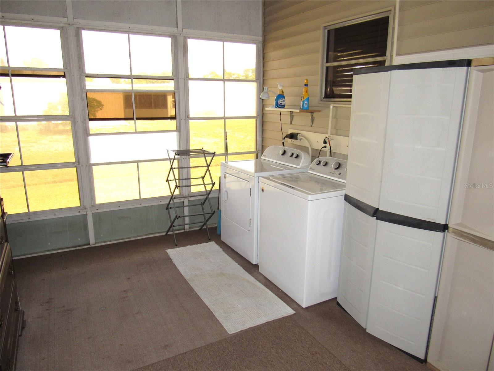 HOLIDAY PARK - Residential