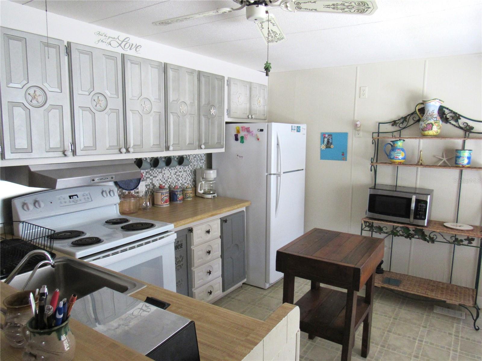 HOLIDAY PARK - Residential