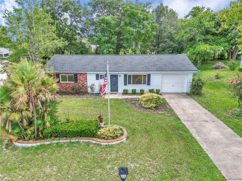 Photo of 8424 SW 107th Place, Ocala, FL 34481 (MLS # O6338676)