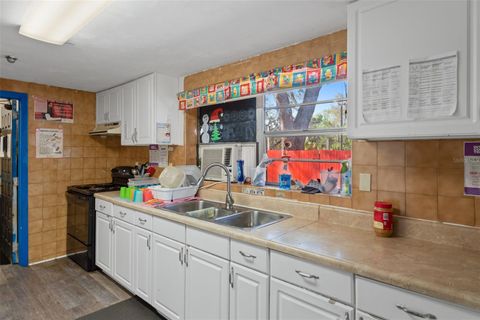 Tiny photo for 639 NE 1st Street, Crystal River, FL 34429 (MLS # OM720784)