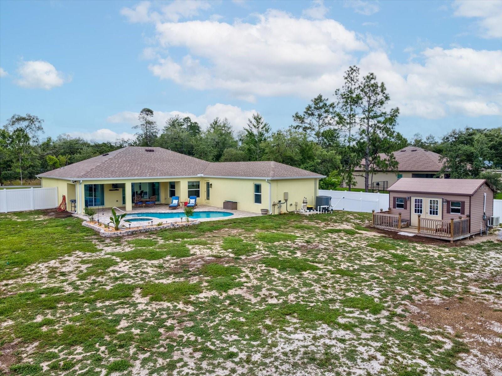 ROYAL HIGHLANDS - Residential