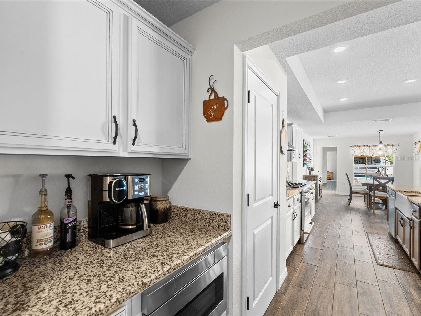 ROYAL HIGHLANDS - Residential