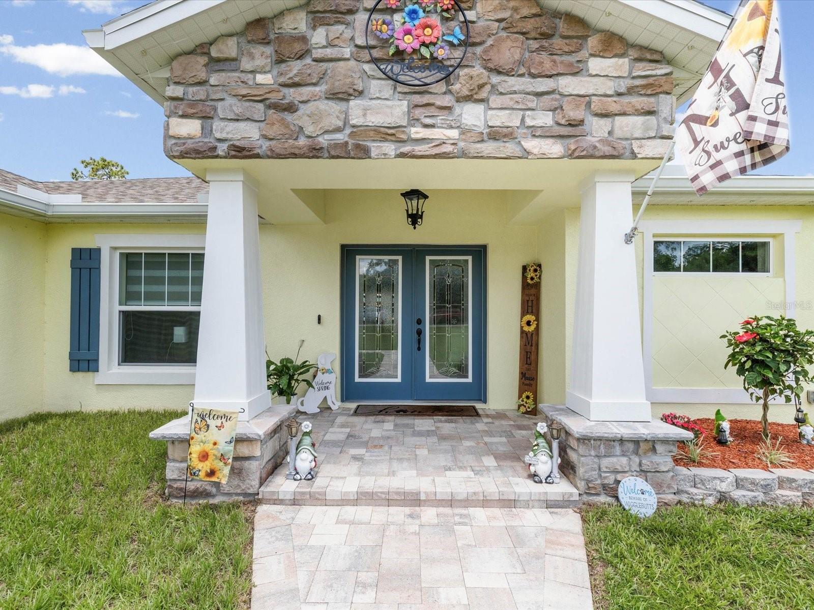 ROYAL HIGHLANDS - Residential
