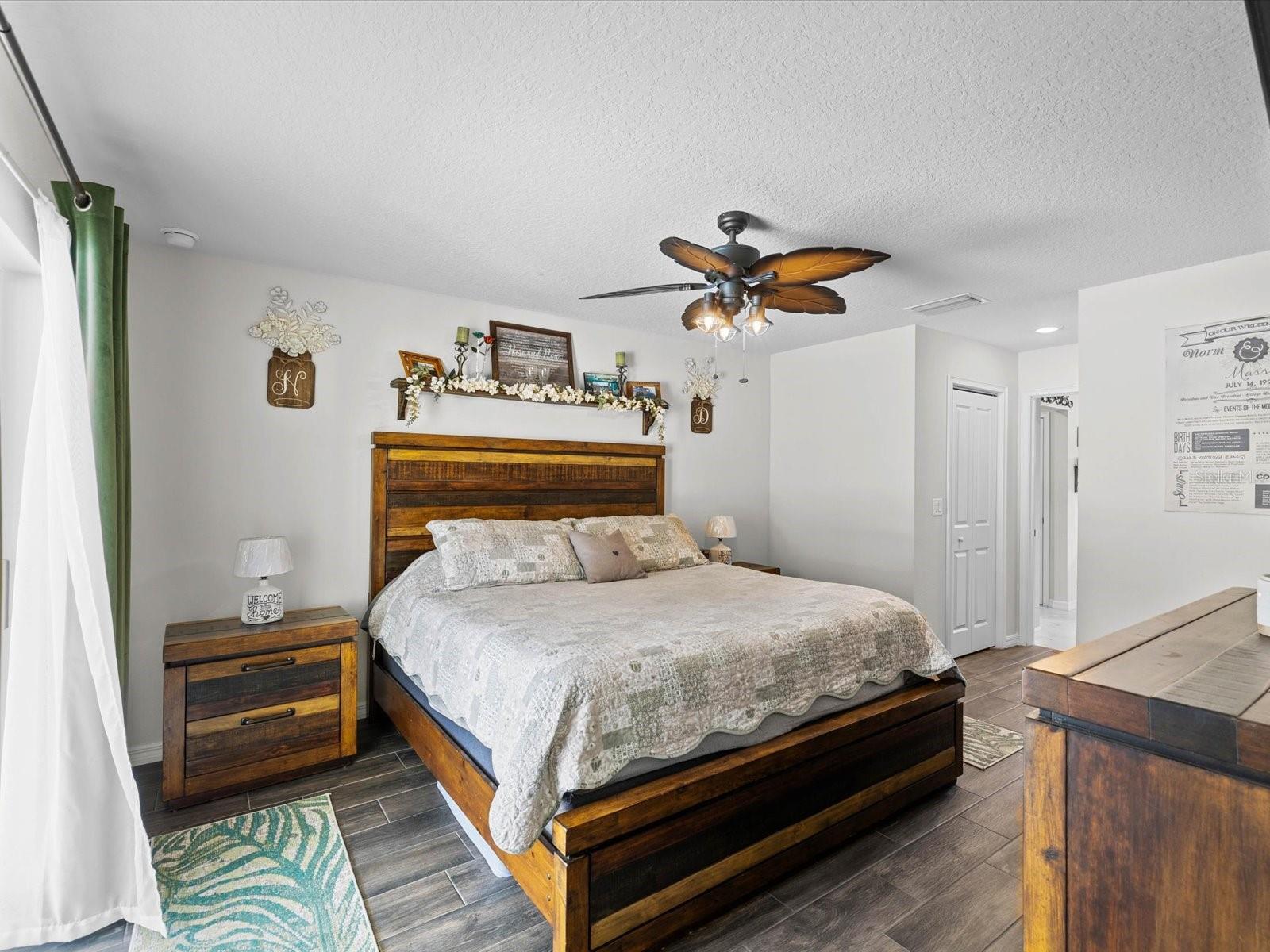 ROYAL HIGHLANDS - Residential