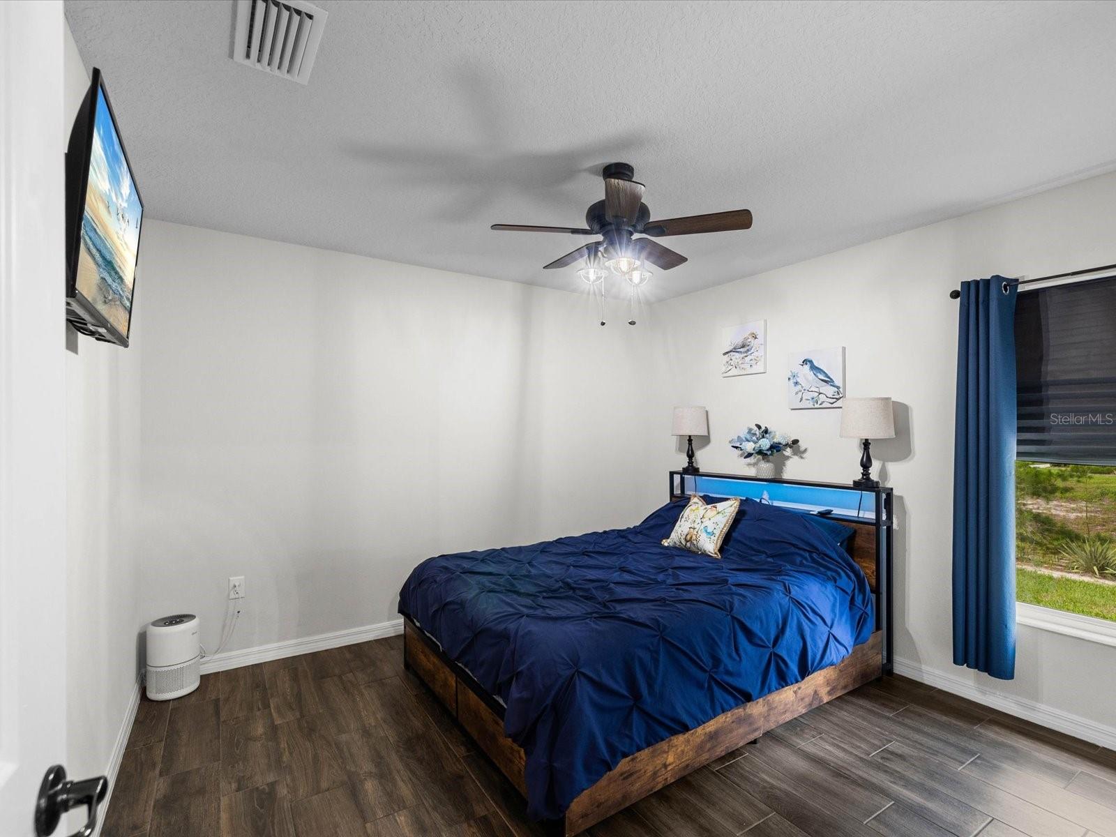 ROYAL HIGHLANDS - Residential