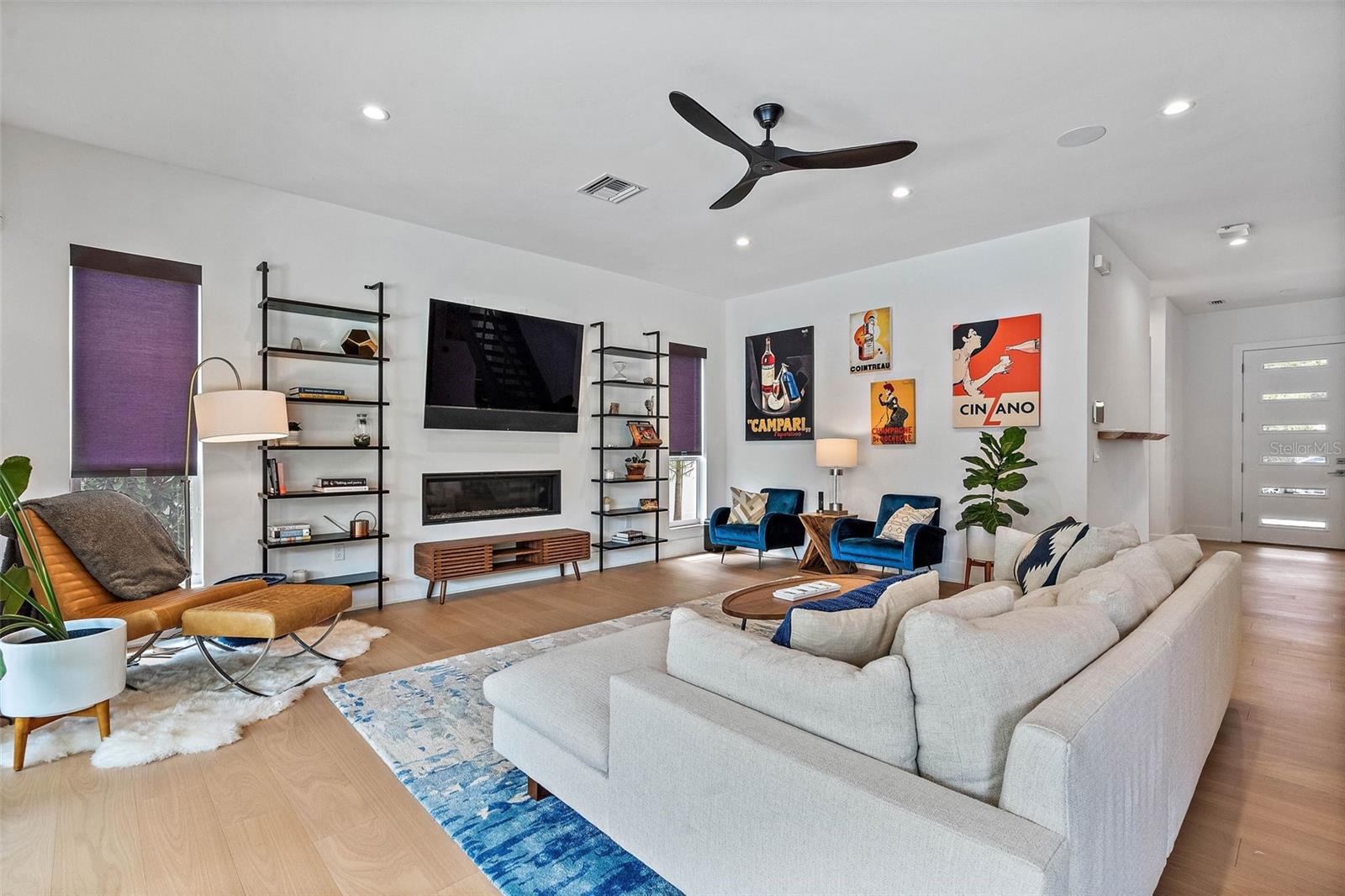 PICADILLY - Residential