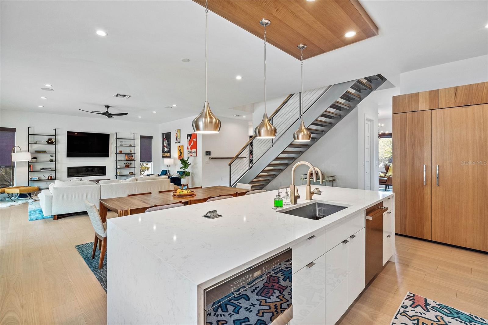 PICADILLY - Residential