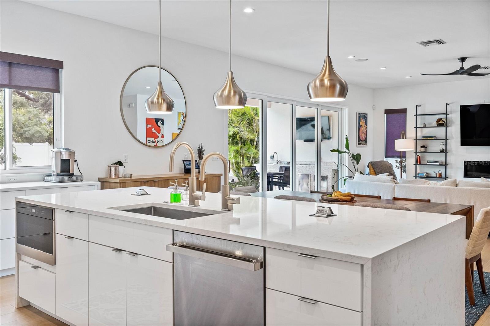 PICADILLY - Residential