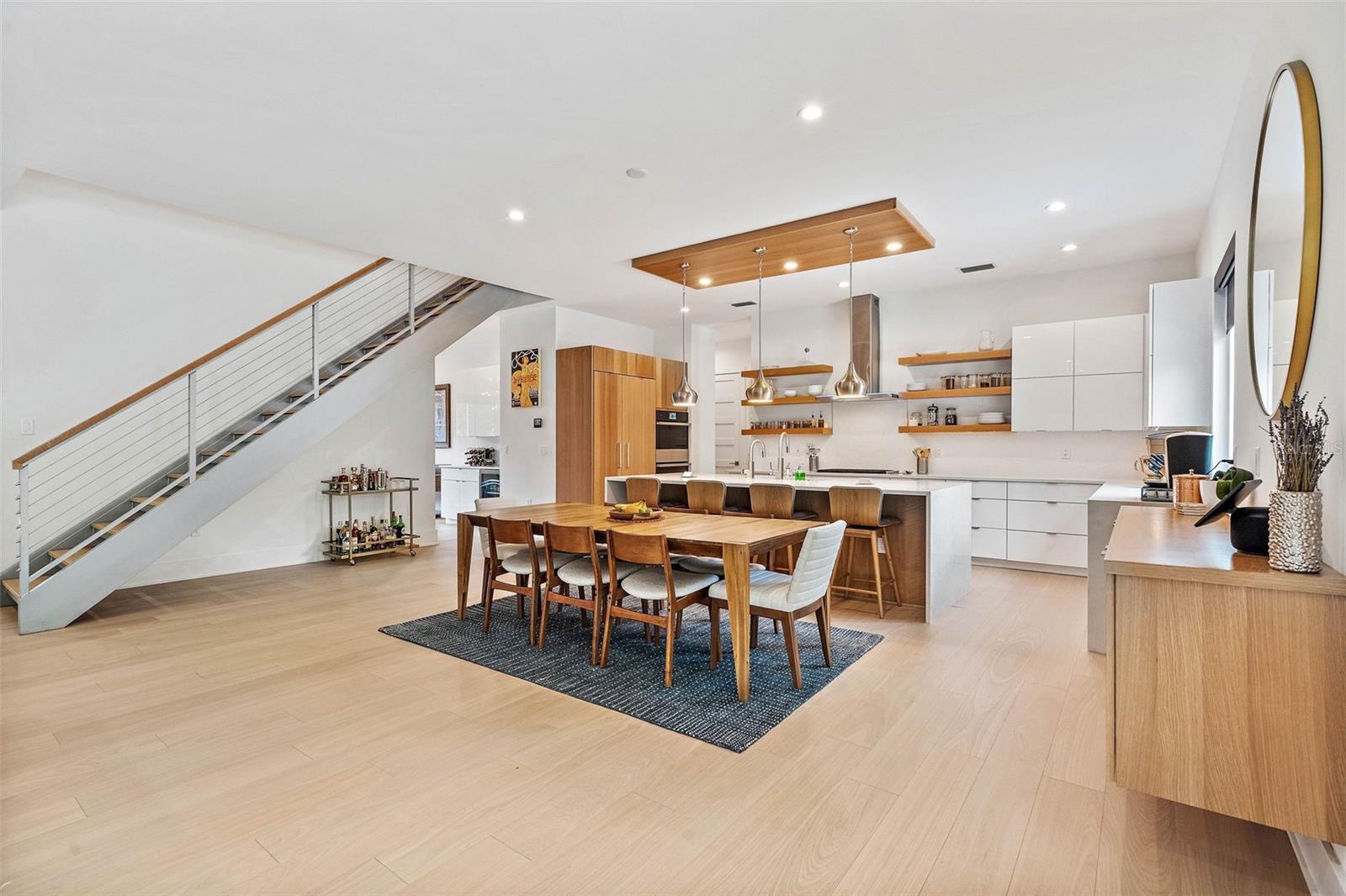 PICADILLY - Residential