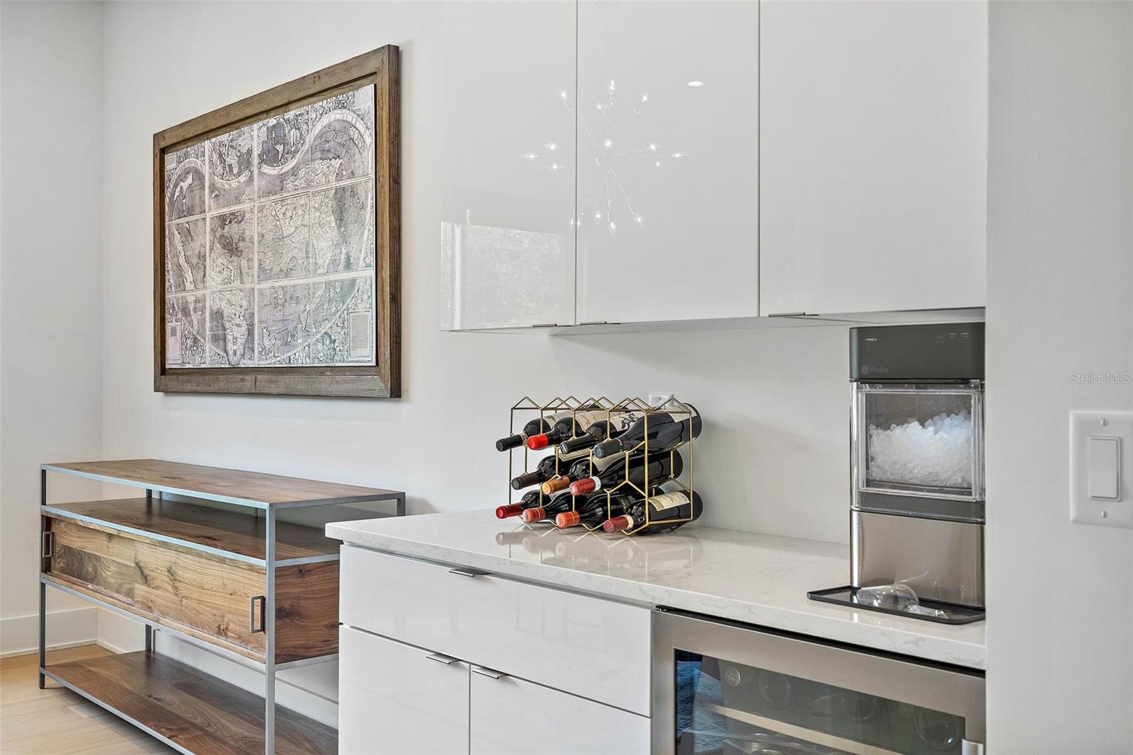 PICADILLY - Residential