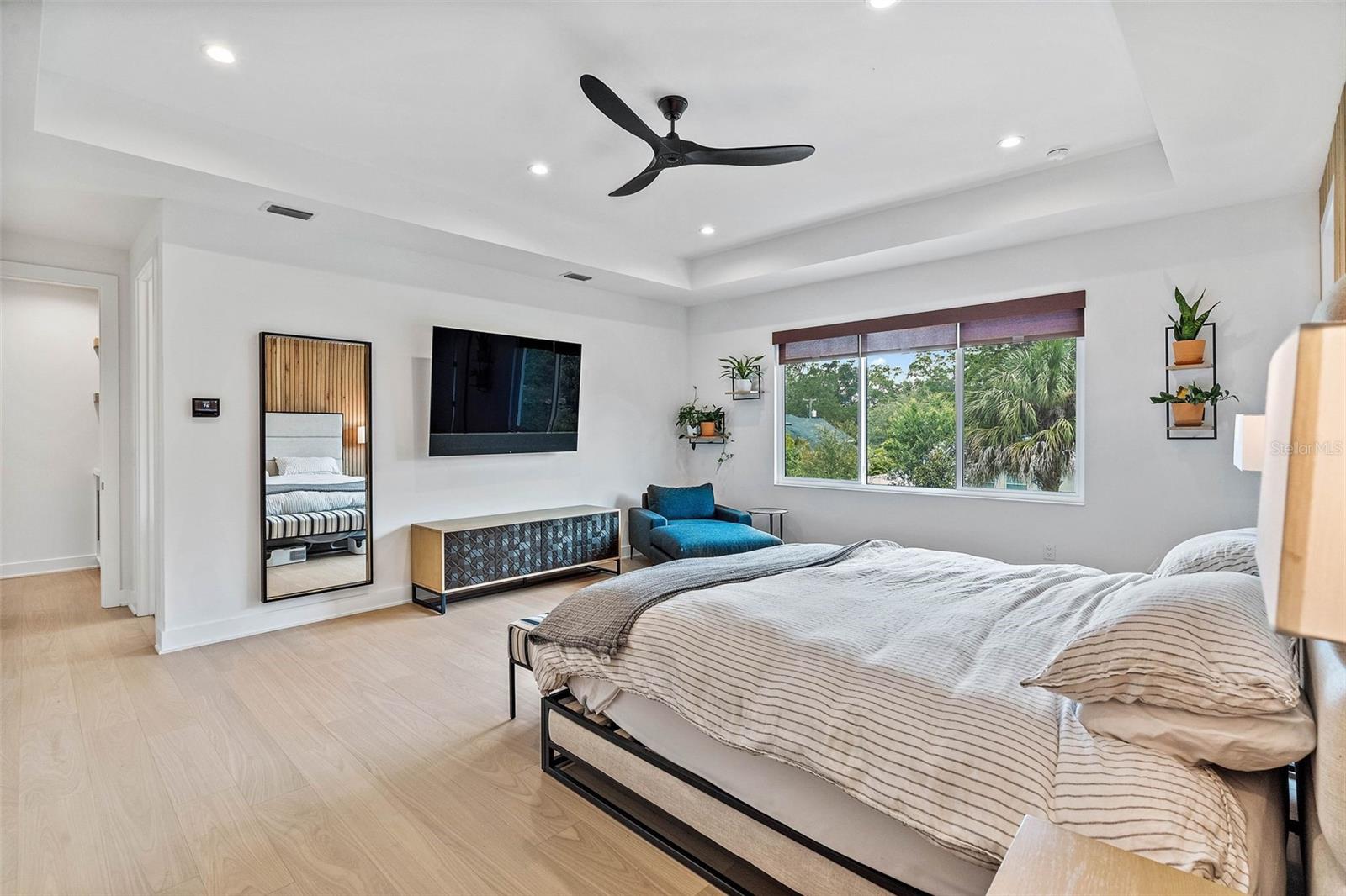 PICADILLY - Residential