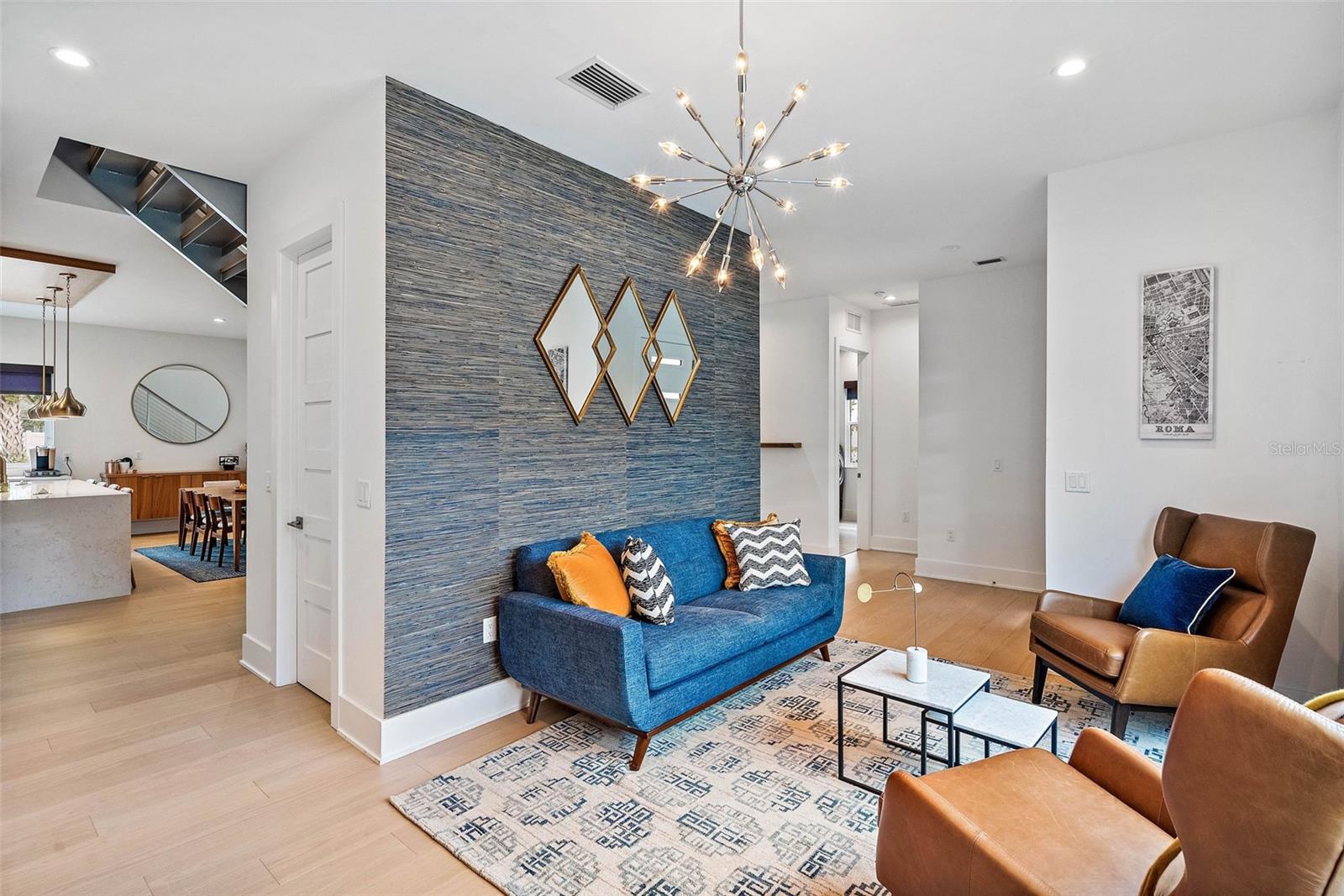 PICADILLY - Residential